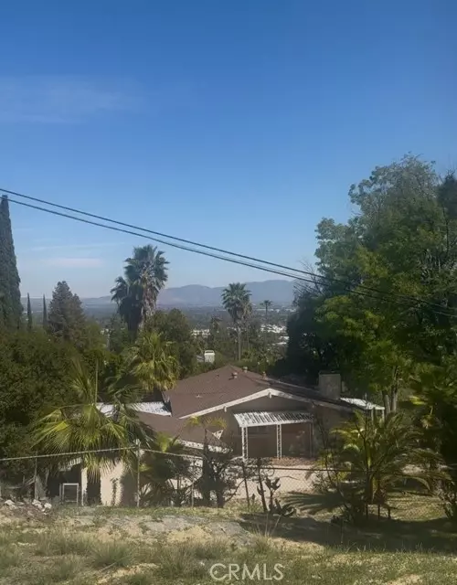 Tarzana, CA 91356,4551 Lindley Ave