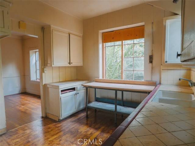 South Pasadena, CA 91030,216 Fairview Avenue
