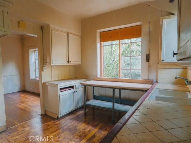 South Pasadena, CA 91030,216 Fairview Avenue