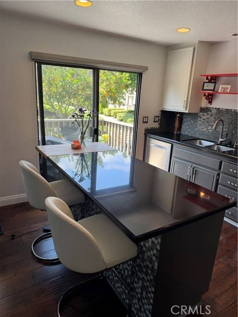 Irvine, CA 92603,11 Morningside