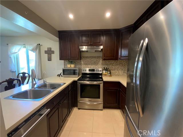 21311 Norwalk Boulevard, Hawaiian Gardens, CA 90716