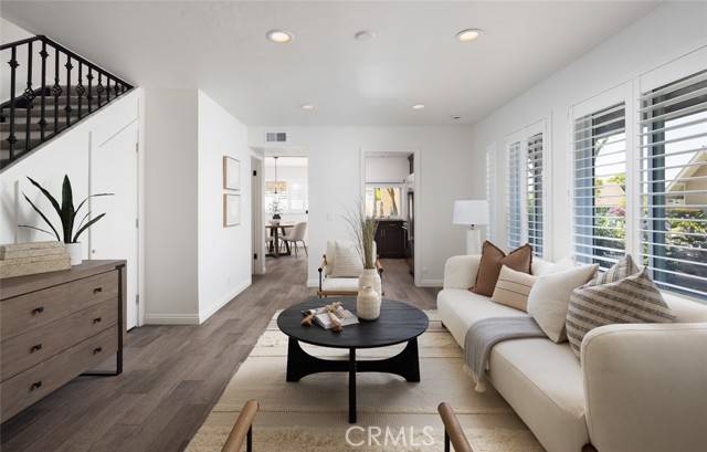 Irvine, CA 92604,81 Golden Glen Street
