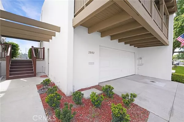 Newport Beach, CA 92660,2002 Barranca