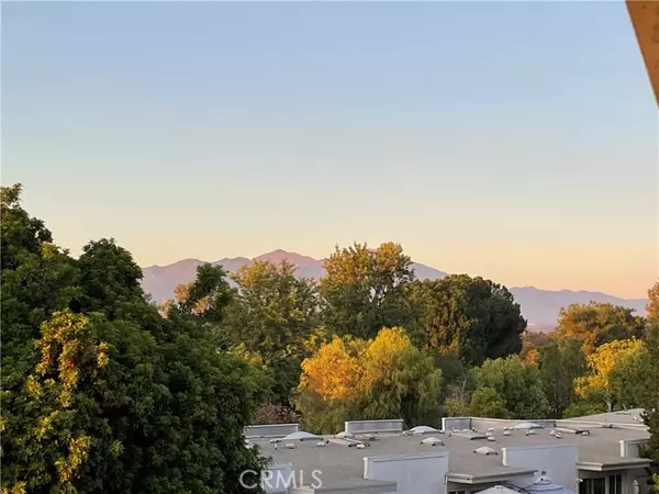 Laguna Woods, CA 92637,2286 Via Puerta
