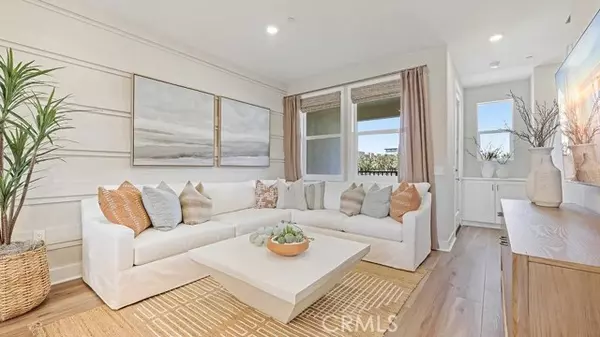 Anaheim, CA 92805,1874 South Union Street