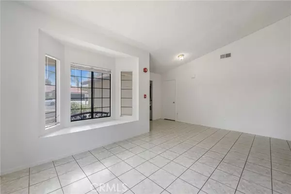 Hemet, CA 92544,41384 Collegian Way