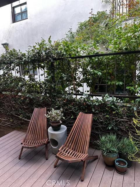 San Clemente, CA 92672,518 Avenida Victoria