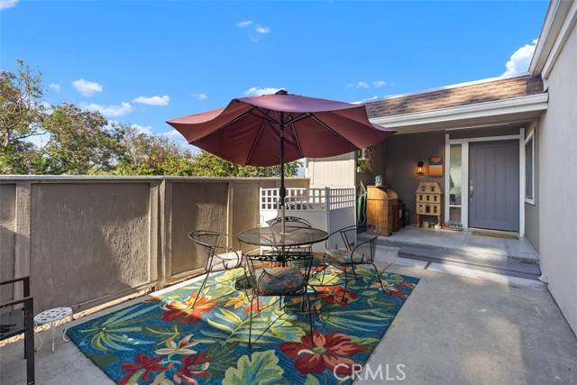23332 Caminito Lazaro, Laguna Hills, CA 92653