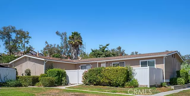 Laguna Hills, CA 92653,25821 Via Lomas