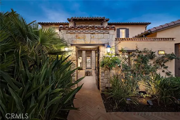 Irvine, CA 92602,137 Sunset Cv