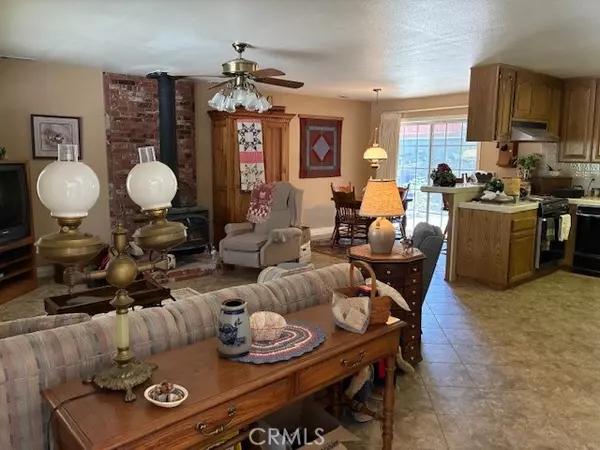 Running Springs, CA 92382,32079 Fern Drive