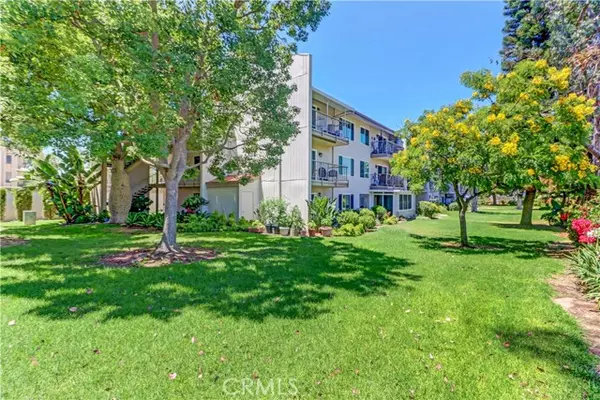3365 Punta Alta, Laguna Woods, CA 92637
