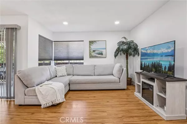 Anaheim, CA 92805,1124 South Citron