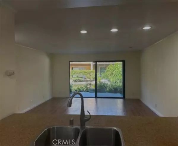 Irvine, CA 92618,124 Tangelo