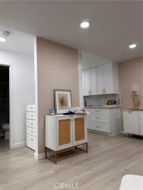 San Diego, CA 92122,6350 Genesee Avenue