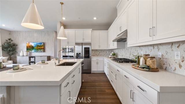 Valencia, CA 91354,24492 Via El Balneario
