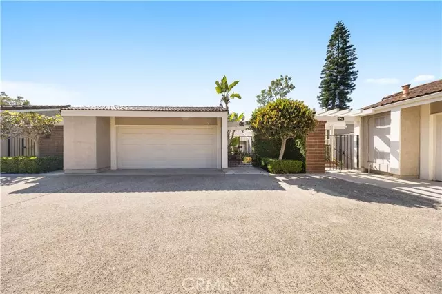 Irvine, CA 92612,15 Valley View