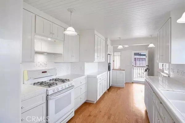 Laguna Beach, CA 92651,625 High Dr