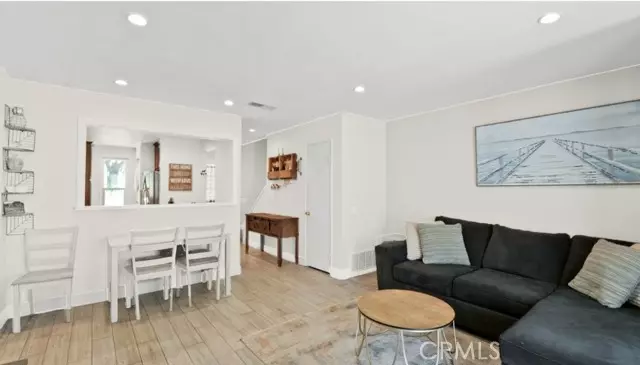 Aliso Viejo, CA 92656,101 Abbeywood Lane