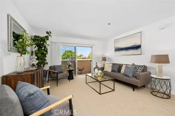 4501 Cedros Avenue, Sherman Oaks, CA 91403