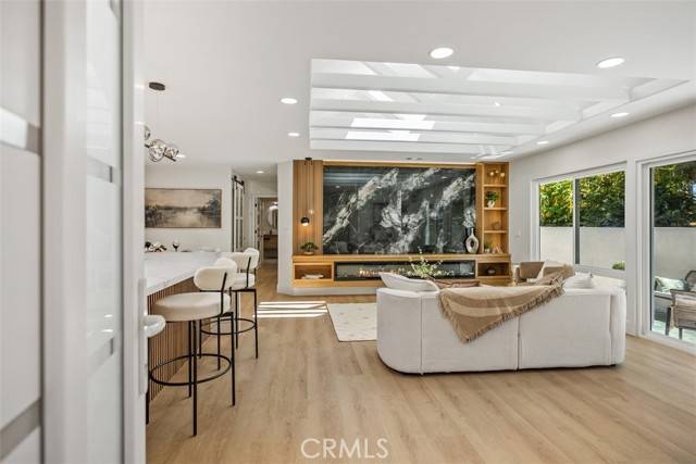 Laguna Woods, CA 92637,3253 San Amadeo