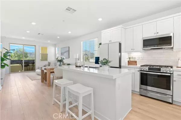 90 Harness Way, Rancho Mission Viejo, CA 92694