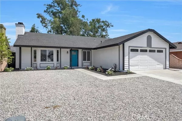 15250 Holly Drive, Fontana, CA 92335