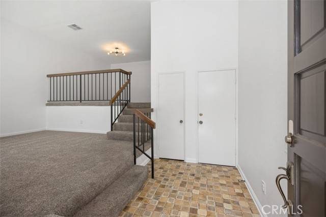 Irvine, CA 92603,10 Starfall