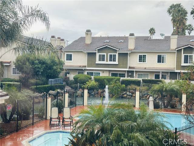 10230 Palm Glen Drive, Santee, CA 92071