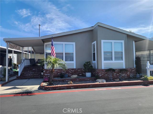 9850 Garfield Avenue, Huntington Beach, CA 92646