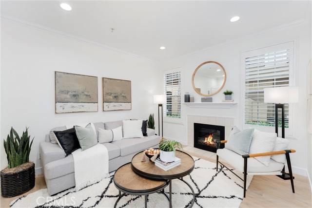 239 Gallery Way, Tustin, CA 92782