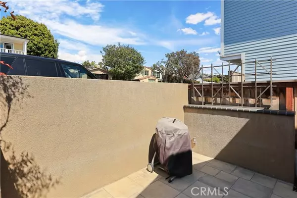 Laguna Beach, CA 92651,1029 Glenneyre Street