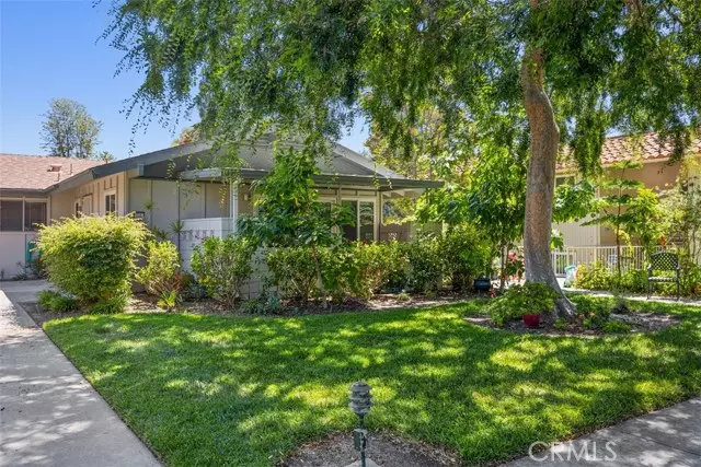 Laguna Woods, CA 92637,584 Ave Majorca