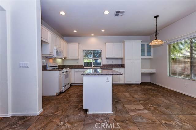 Hemet, CA 92545,1430 Jewelstone Circle