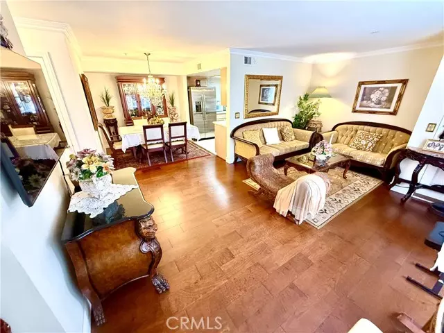 Glendale, CA 91204,116 West Maple Street