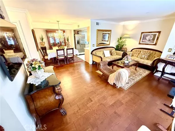 116 West Maple Street, Glendale, CA 91204