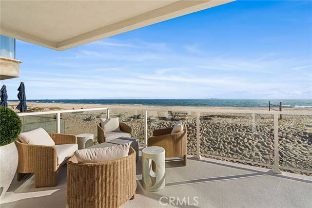 Surfside, CA 90743,105 Surfside Avenue