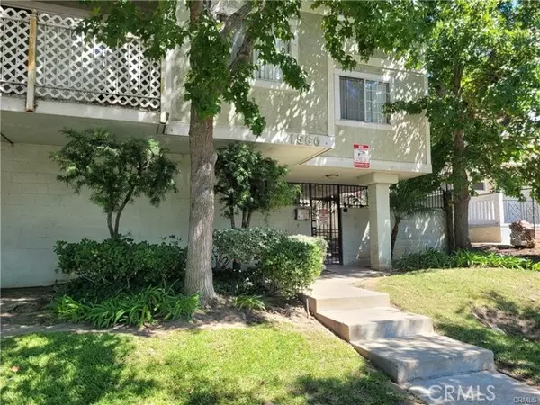 Long Beach, CA 90813,1566 Pine Avenue