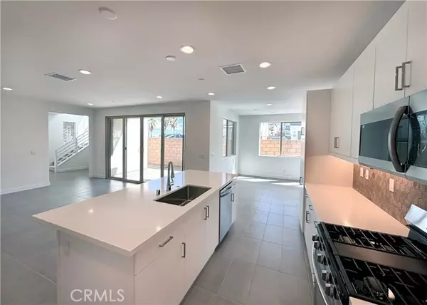Palm Desert, CA 92211,35956 Randall Lane