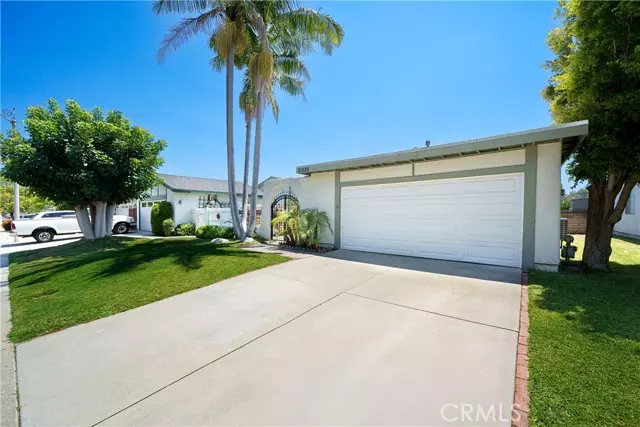 Mission Viejo, CA 92691,21522 Pedroso