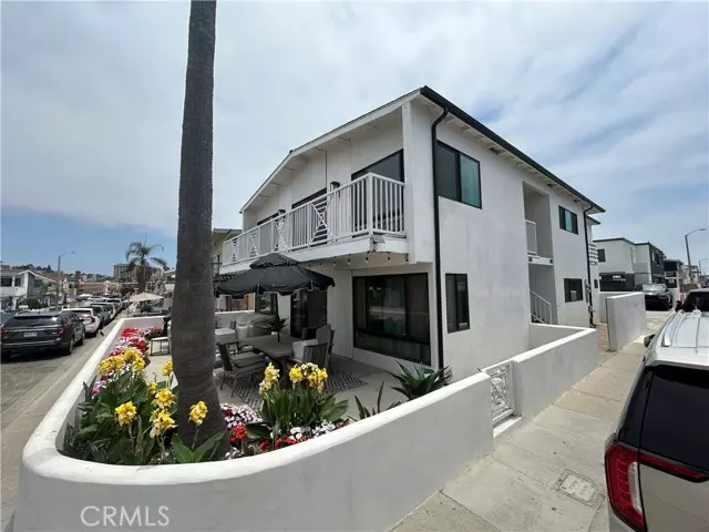 Newport Beach, CA 92663,4112 Seashore Drive