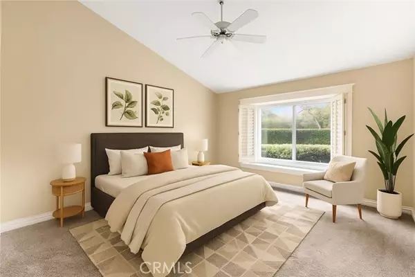 Mission Viejo, CA 92692,23582 Villena