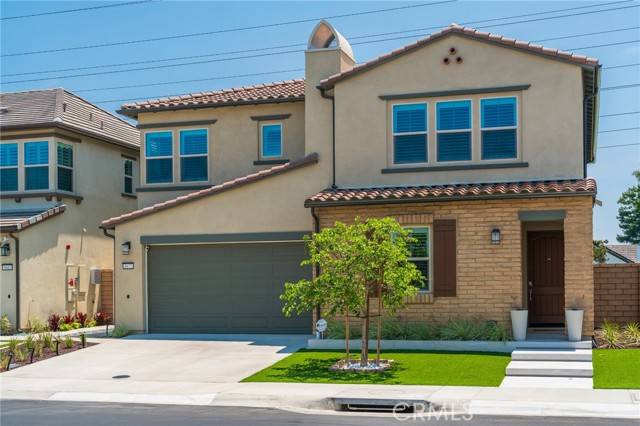 9672 Dawning Drive, Huntington Beach, CA 92646