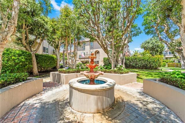 Huntington Beach, CA 92648,19315 Brooktrail Lane