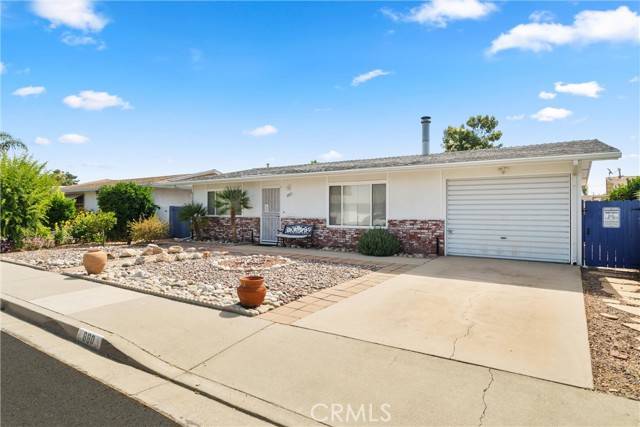 880 South Ramona Street, Hemet, CA 92543