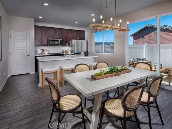 Redlands, CA 92374,2161 Bergamot Street