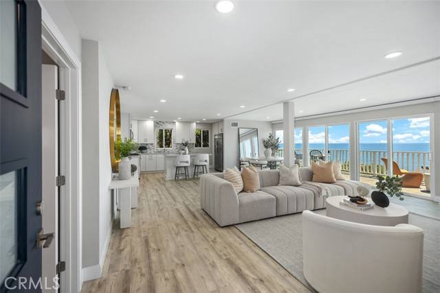 Laguna Beach, CA 92651,32091 Virginia Way