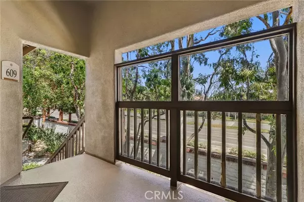 Tustin, CA 92782,2960 Champion Way