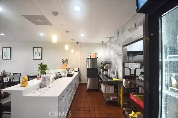 Fountain Valley, CA 92708,10585 Slater Avenue