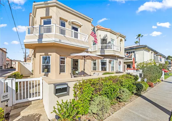 Huntington Beach, CA 92648,111 14th Street